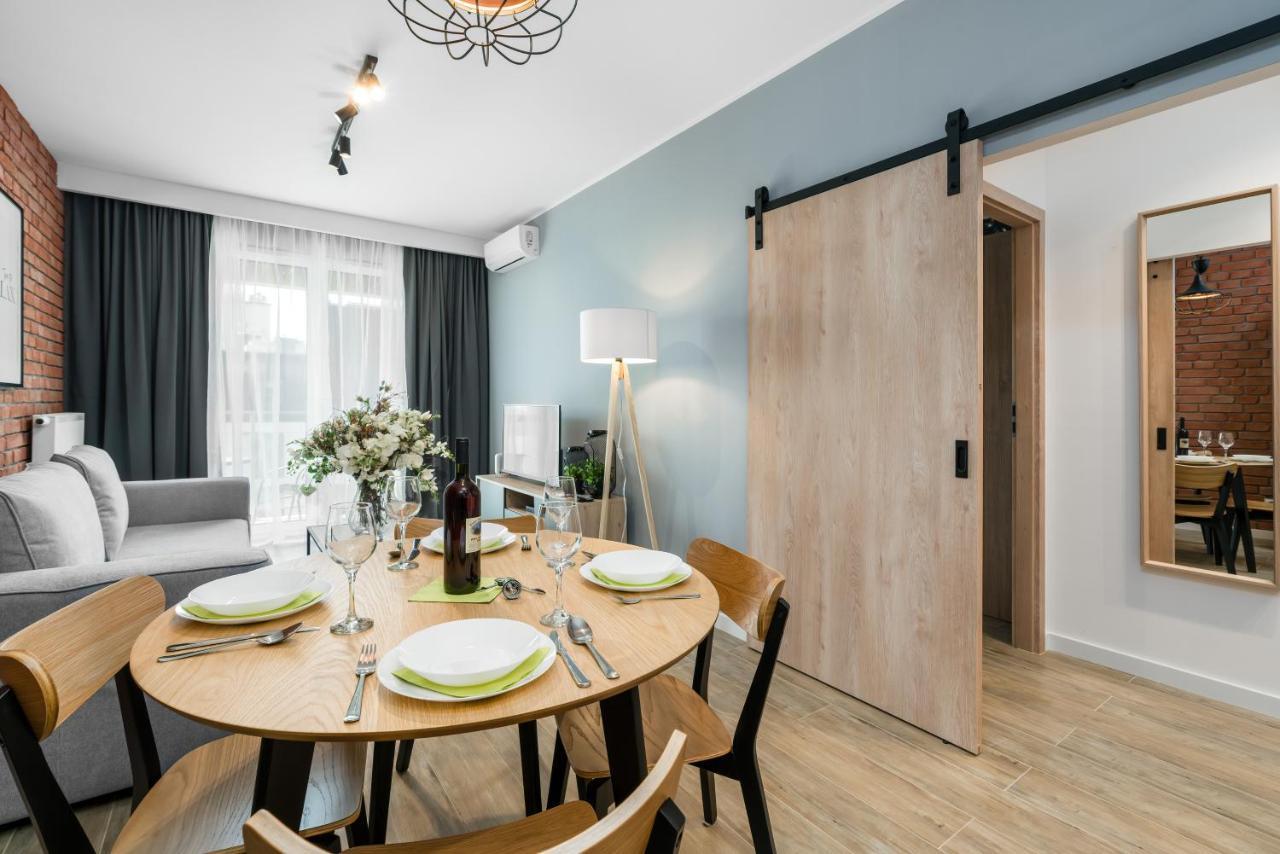 Premium Apartments Poznan Airport By Noclegi Renters מראה חיצוני תמונה