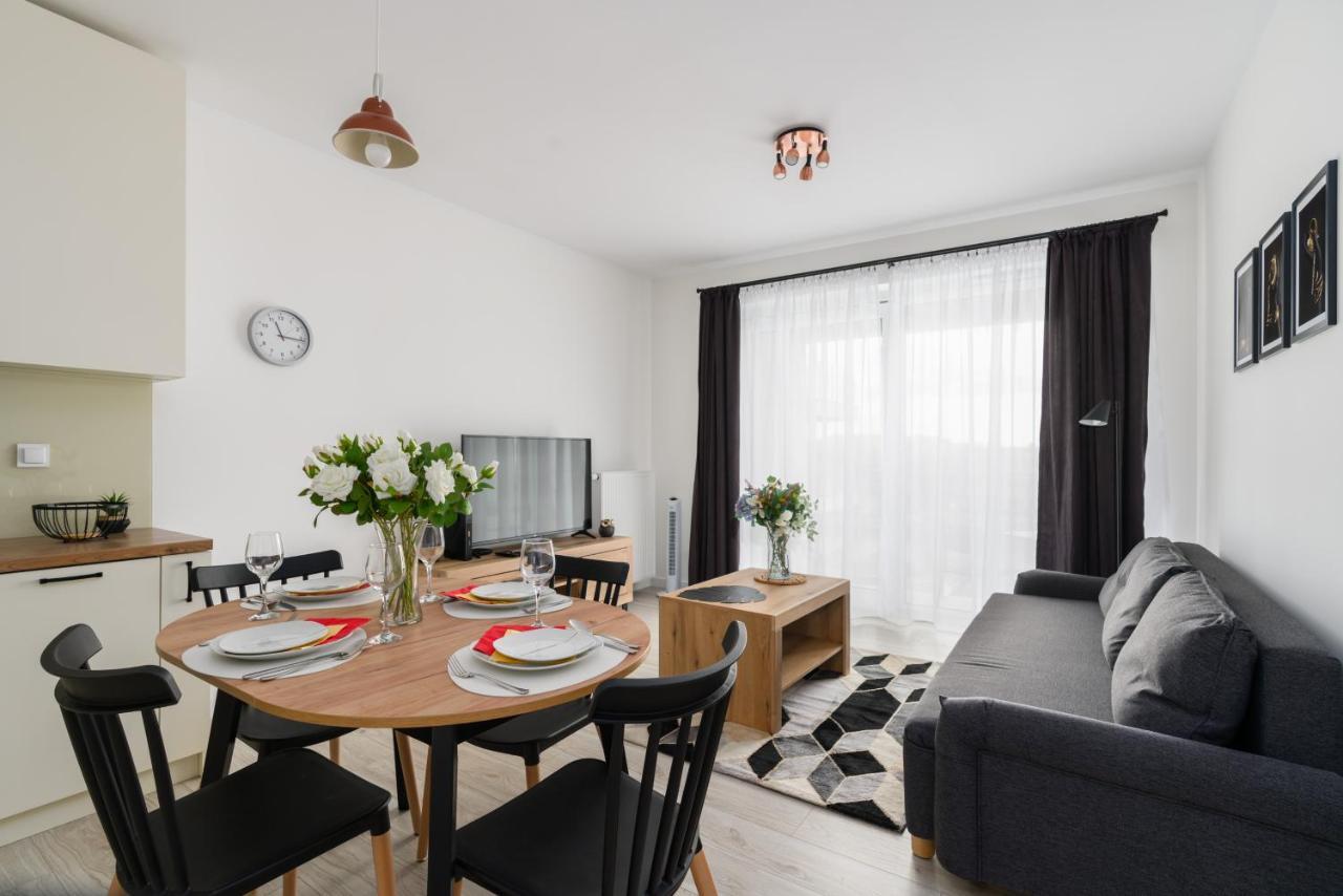Premium Apartments Poznan Airport By Noclegi Renters מראה חיצוני תמונה