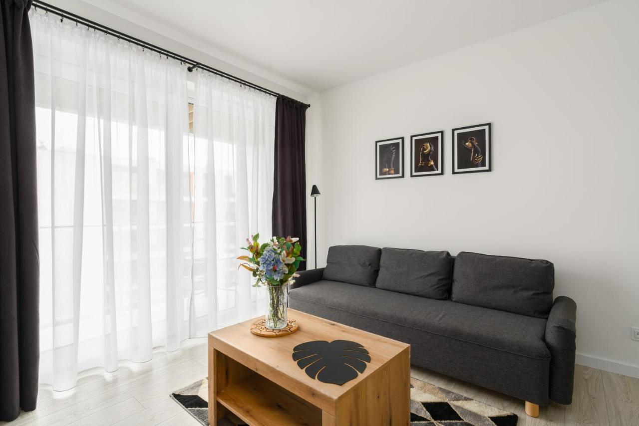 Premium Apartments Poznan Airport By Noclegi Renters מראה חיצוני תמונה