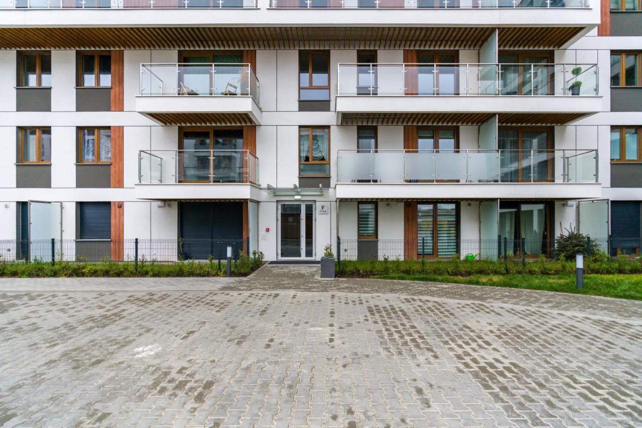 Premium Apartments Poznan Airport By Noclegi Renters מראה חיצוני תמונה